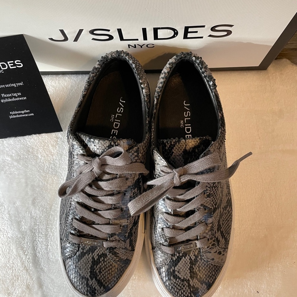 J Slides Lacee Women Sneakers Size 7 - image 4